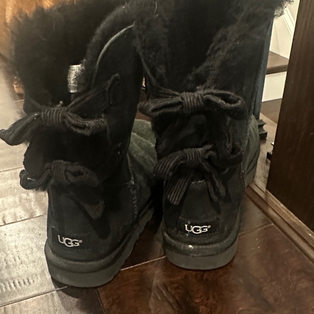 UGG Black Shearling Boots with Bows 9 a